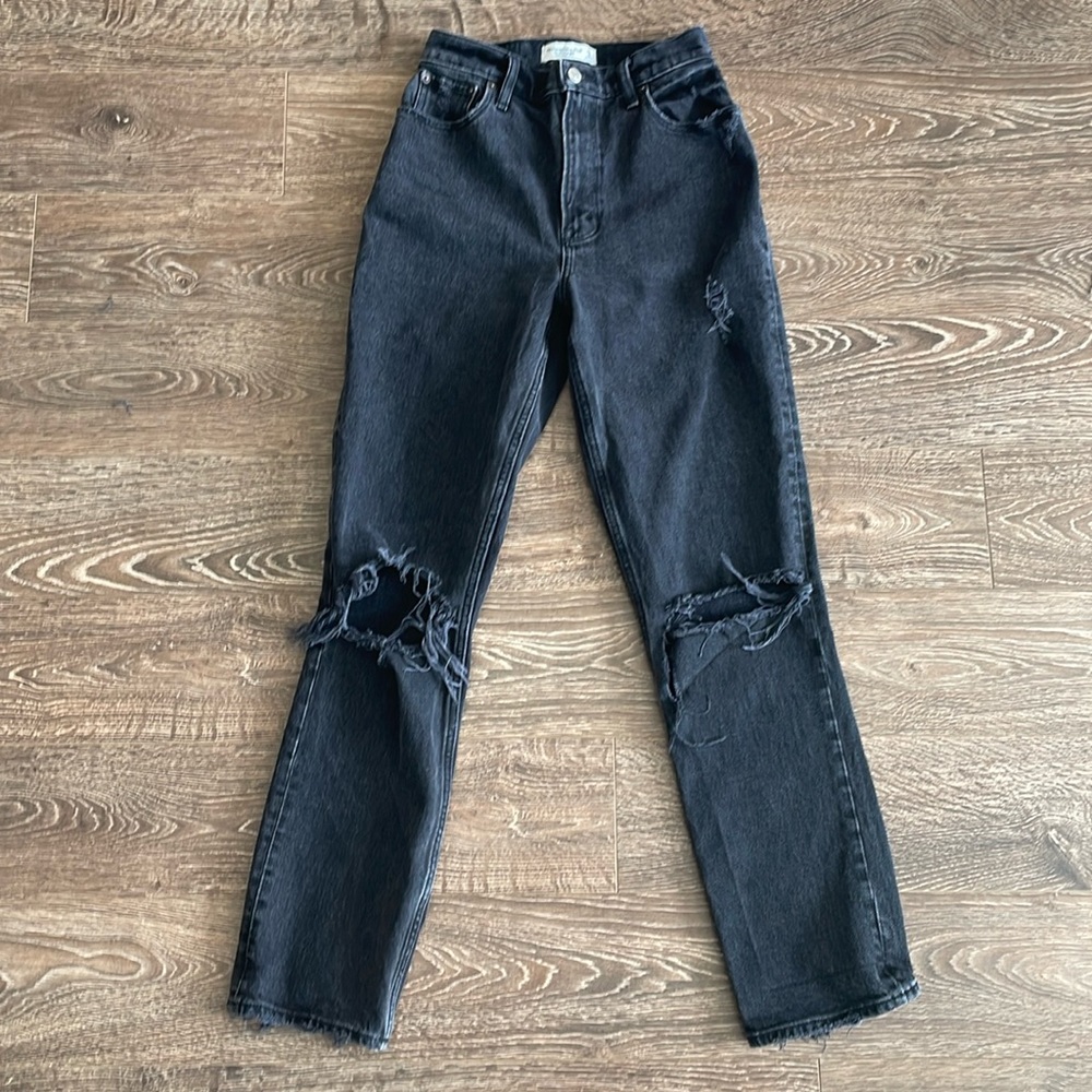 Abercrombie & Fitch 90’s Straight Ultra High Rise Jeans, size 25,0 regular